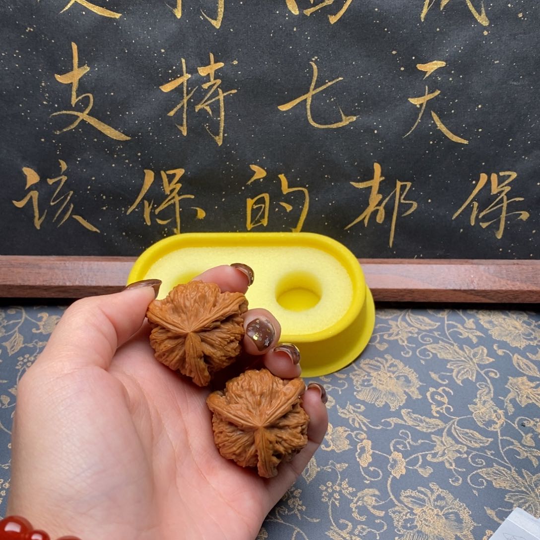 吊坠文玩核桃犟*！