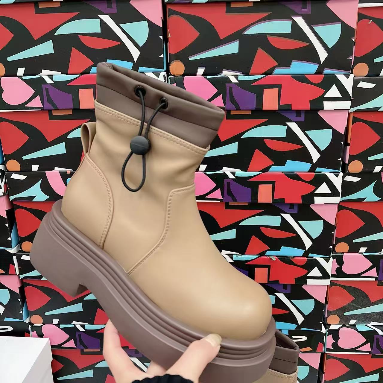 8626  新款时尚厚底法式瘦瘦靴时装短靴加绒