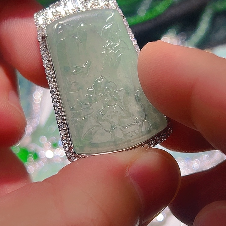 翡翠颈饰未镶嵌55555666,