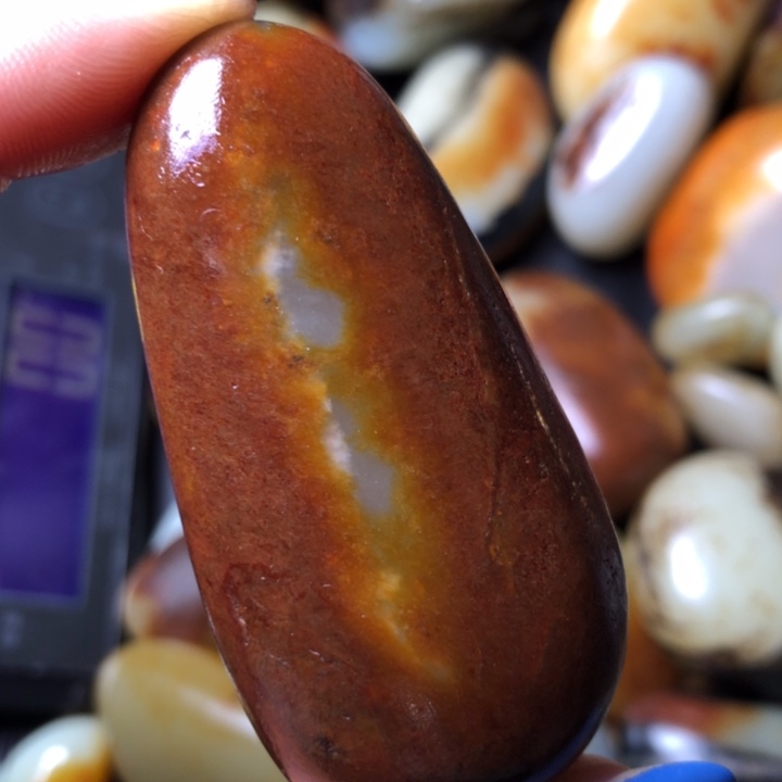 和田玉未镶嵌珠宝奇石