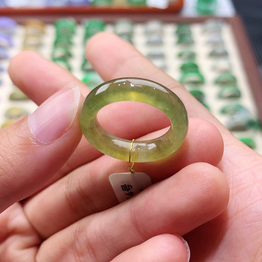 翡翠未镶嵌戒指13-14号