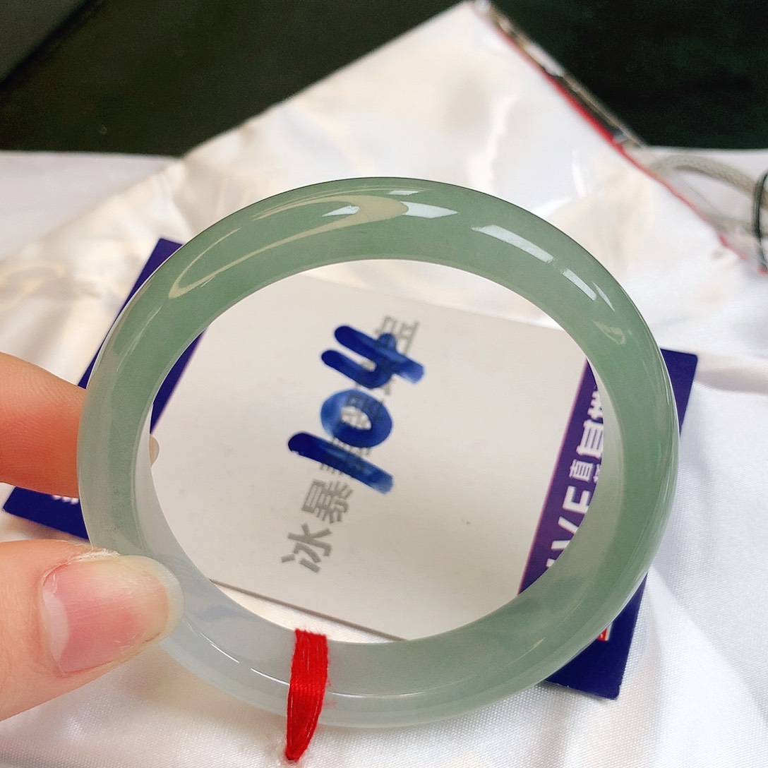 翡翠手镯未镶嵌缅甸天然a货翡翠