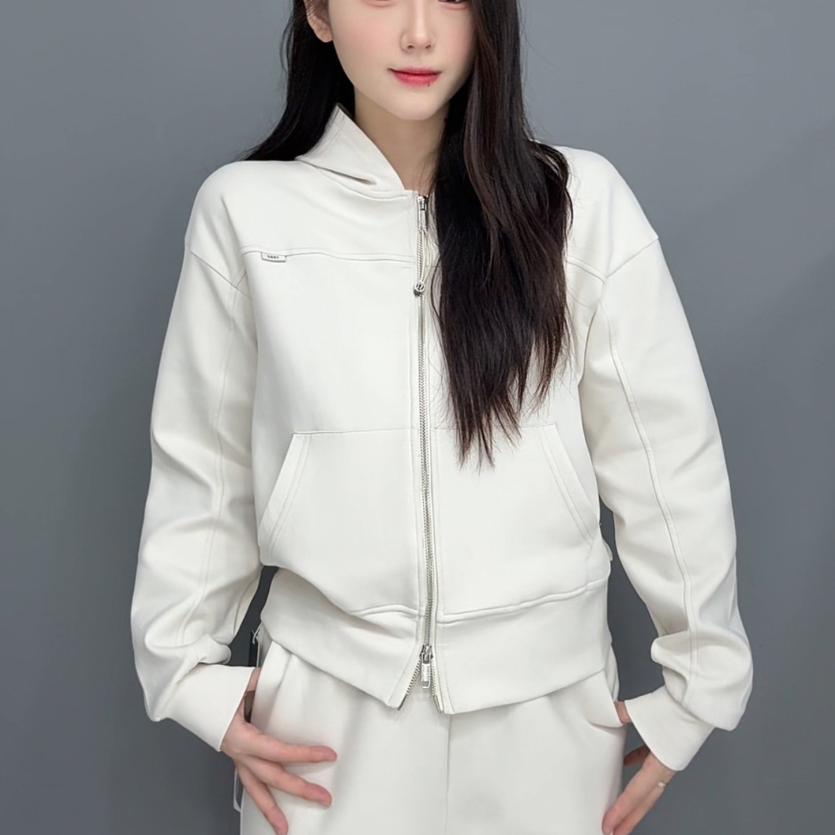 时尚运动连帽开衫卫衣女装 04