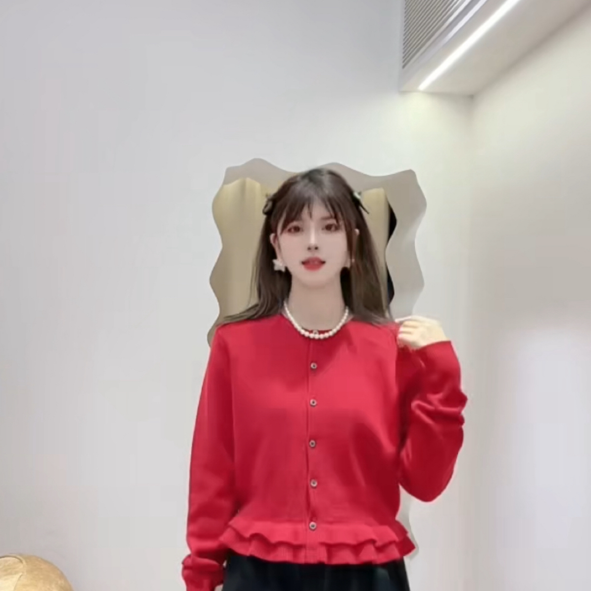 极简风常规款女毛针织衫开衫款长袖通勤风圆领针织