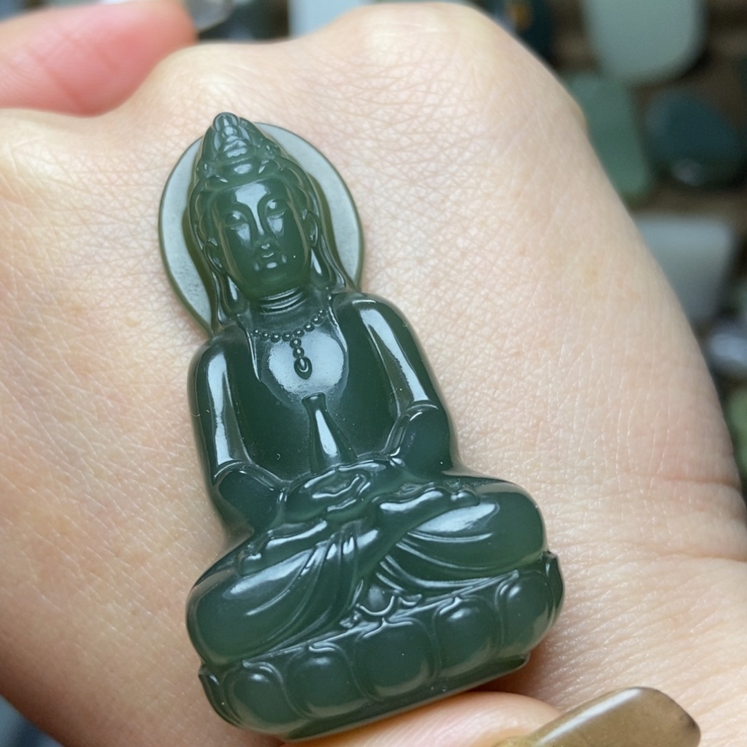 和田玉颈饰未镶嵌