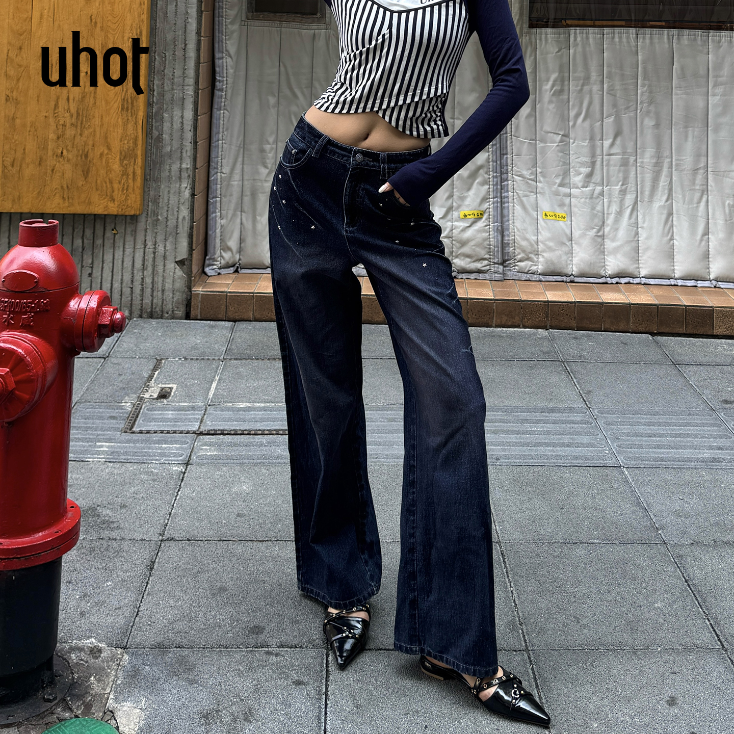UHOT/诱货深蓝色植绒慵懒风宽松牛仔裤女阔腿直筒烫钻 UWWA2K664M