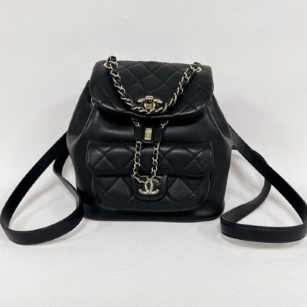 99新 Chanel/香奈儿 duma 双肩包 黑金牛皮 芯片款 NEK4