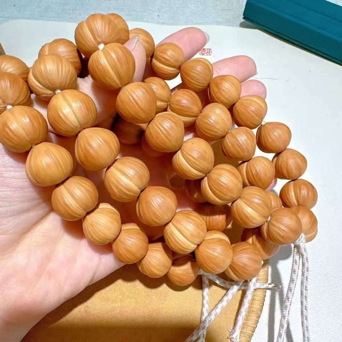 屁桃猴头全品无瑕猴头核桃手串