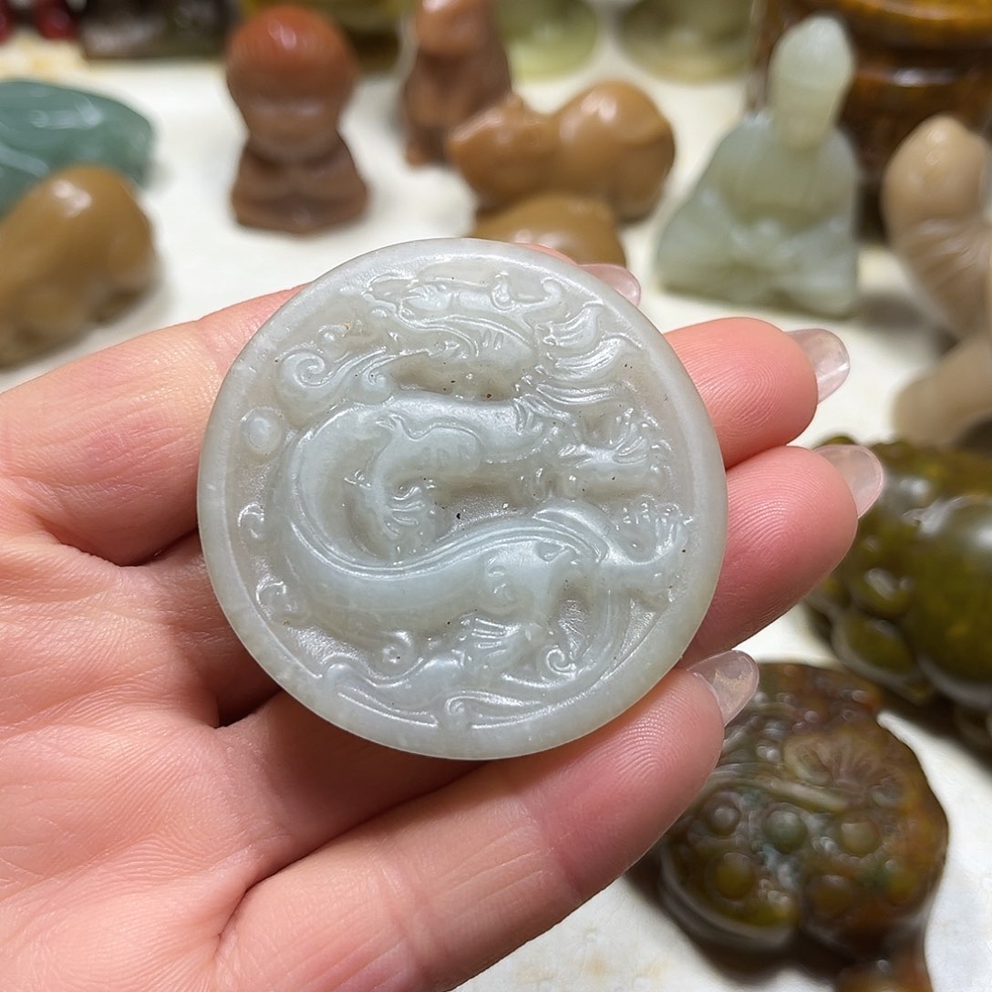 白玉菩提吊坠白玉菩提吊坠