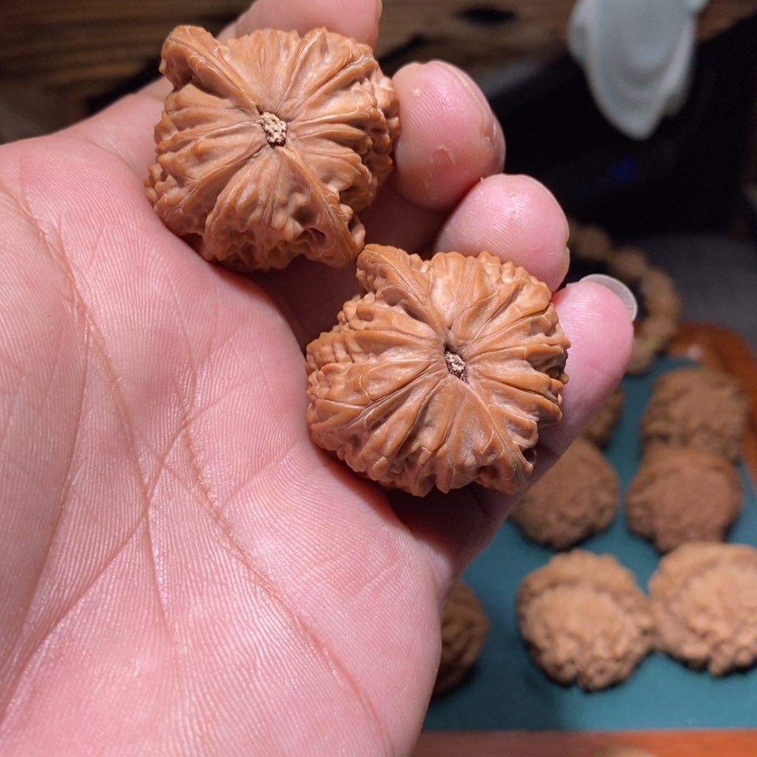 文玩核桃吊坠陪**稔磨盘