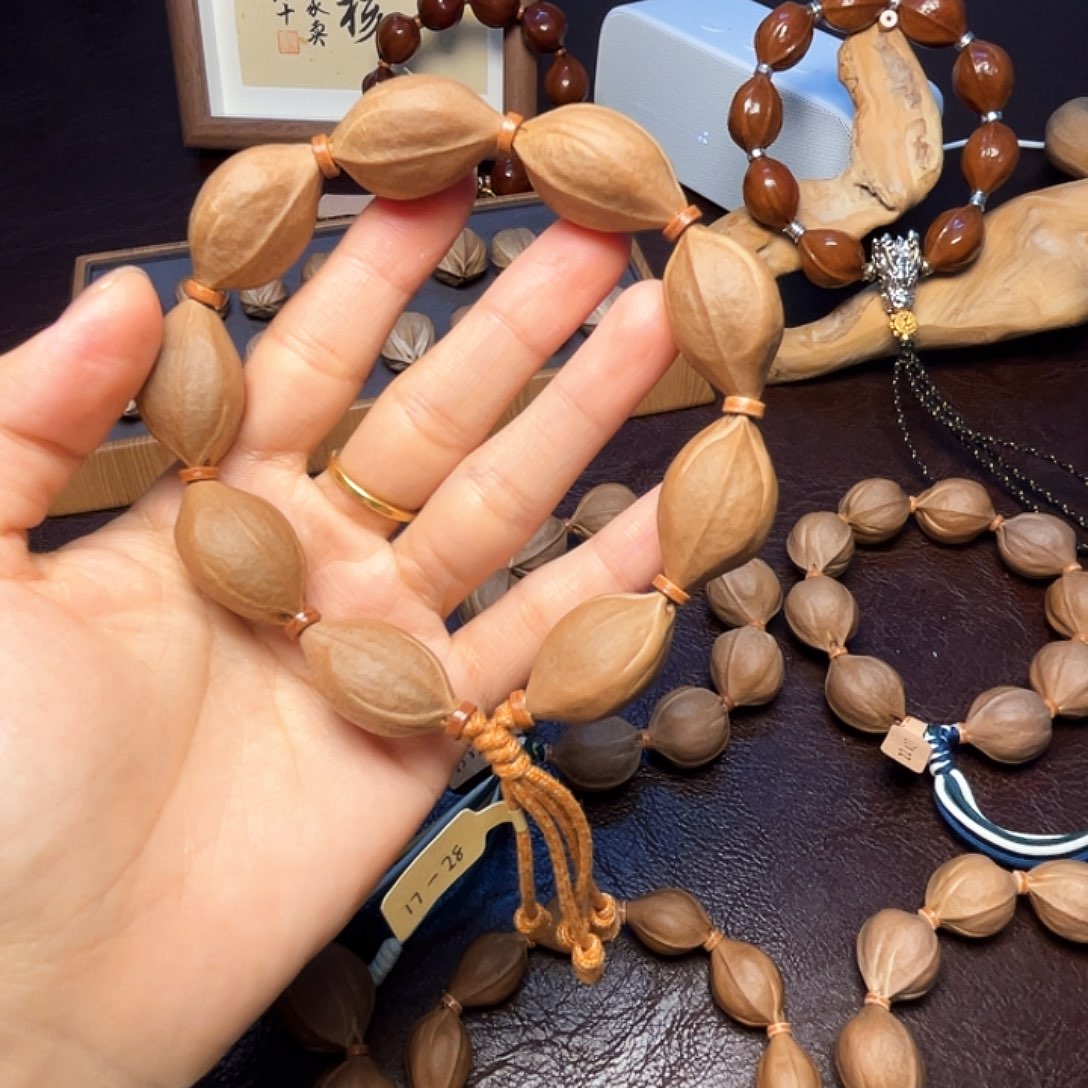 鸣***蜩手串橄榄核梅林铁核17*28