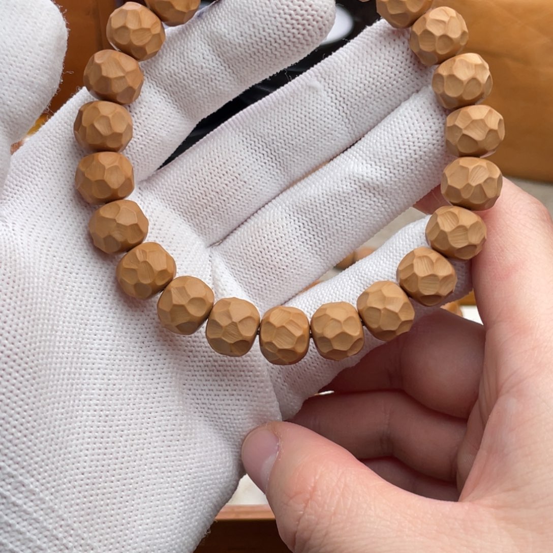 文玩核桃手串猴头核桃雕刻