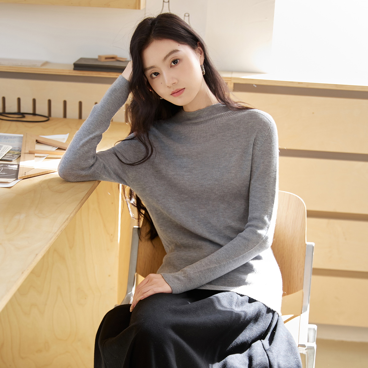 茵曼【桑蚕丝&山羊绒】纯色针织打底衫女亲肤修身25年冬季显瘦长袖