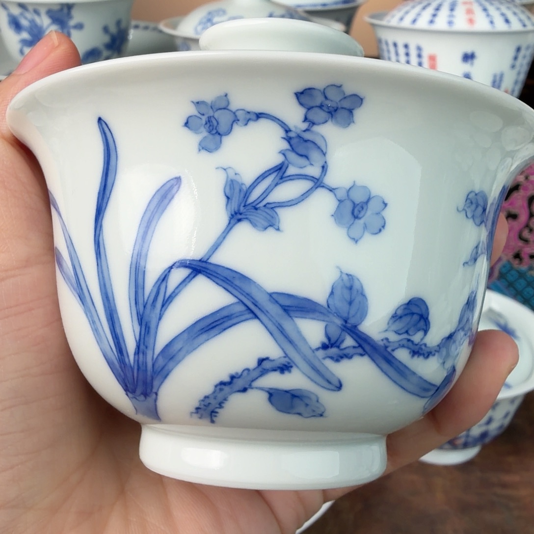 福利盖碗手绘青花书法