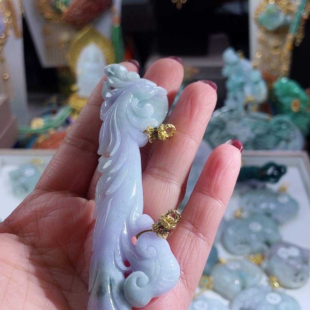 翡翠颈饰未镶嵌春彩玉衡凤凰弯弯