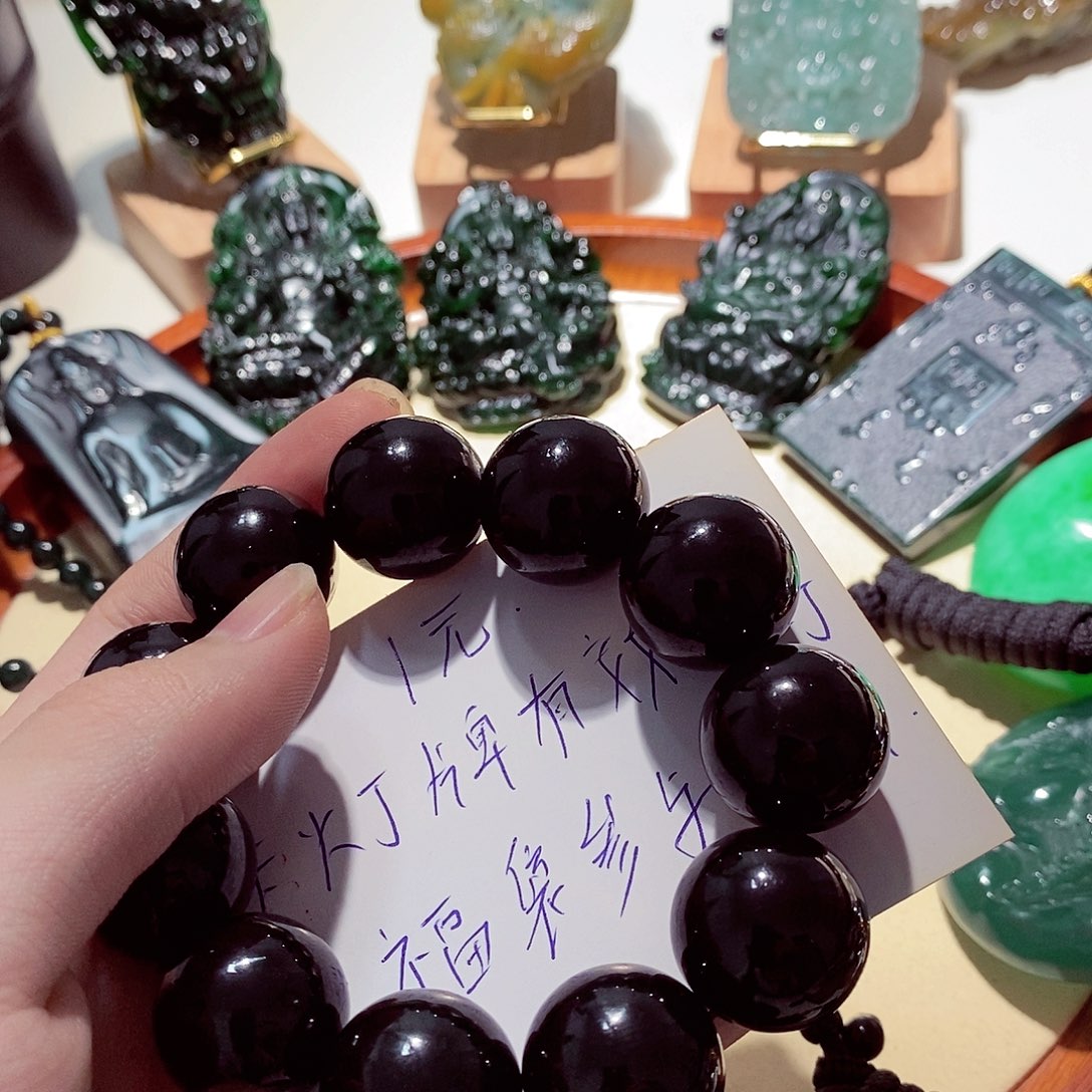 翡翠颈饰未镶嵌@**?翡翠a