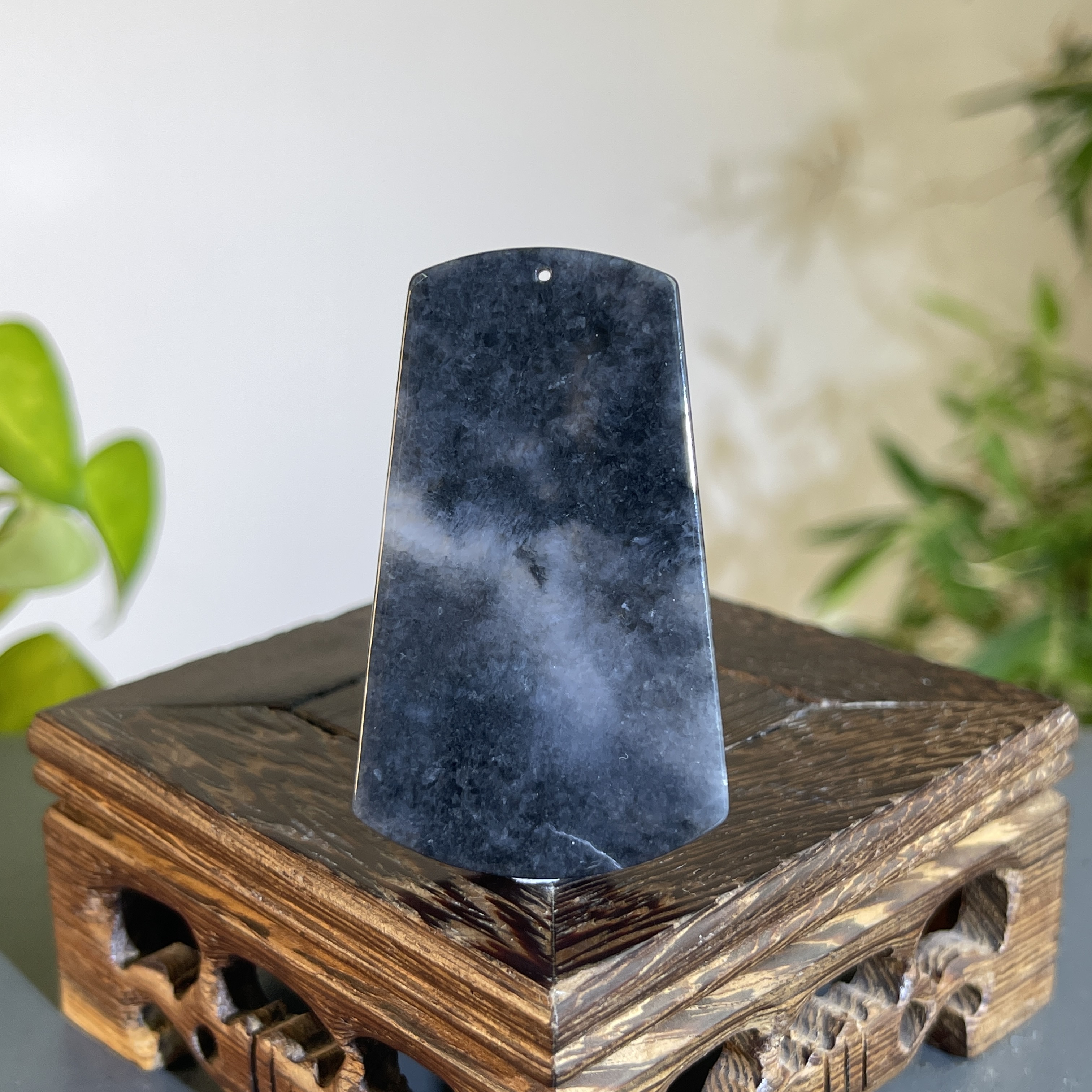 JTB29-302 天然缅甸翡翠A货 乌鸡-无事牌