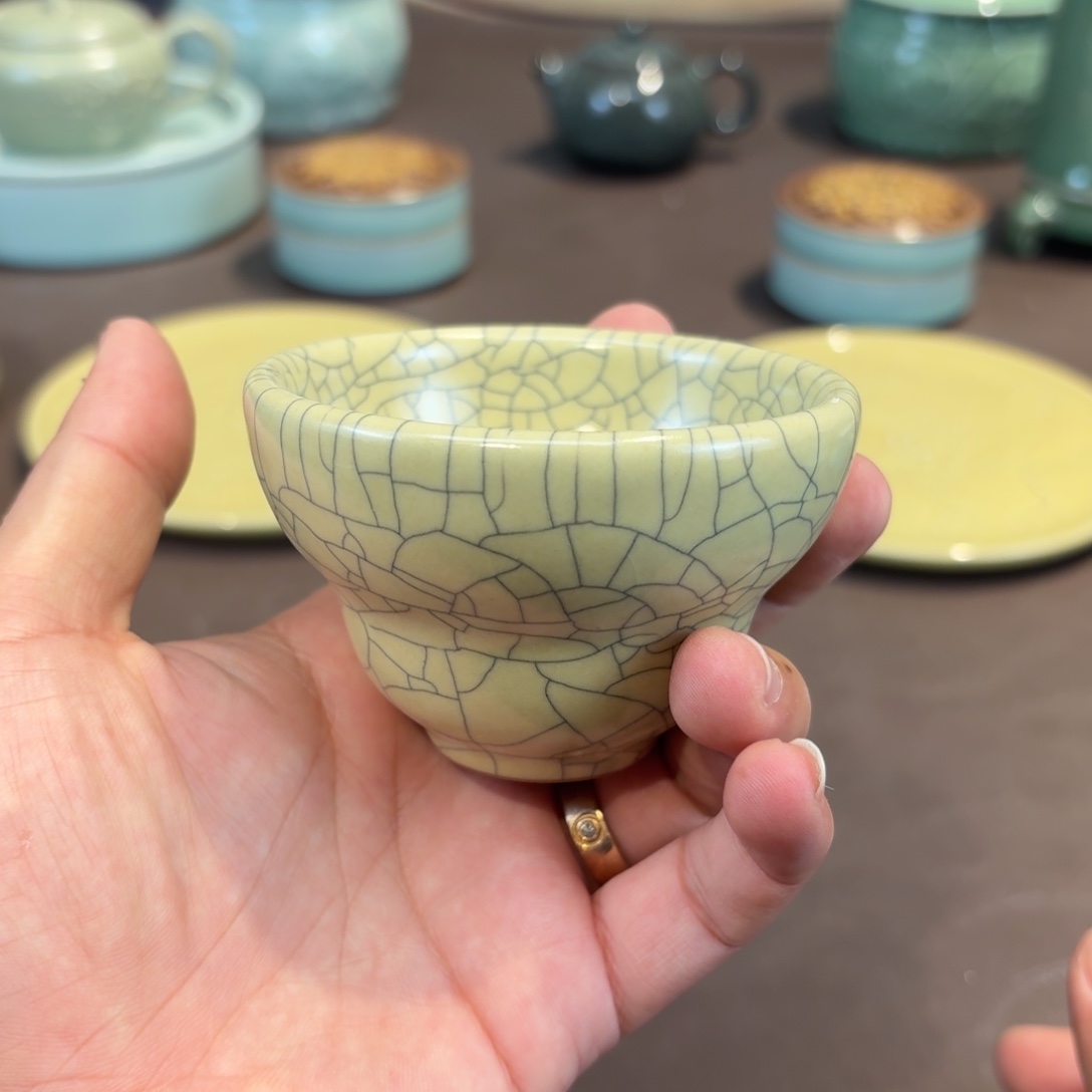 杯龙泉青瓷茶器微瑕