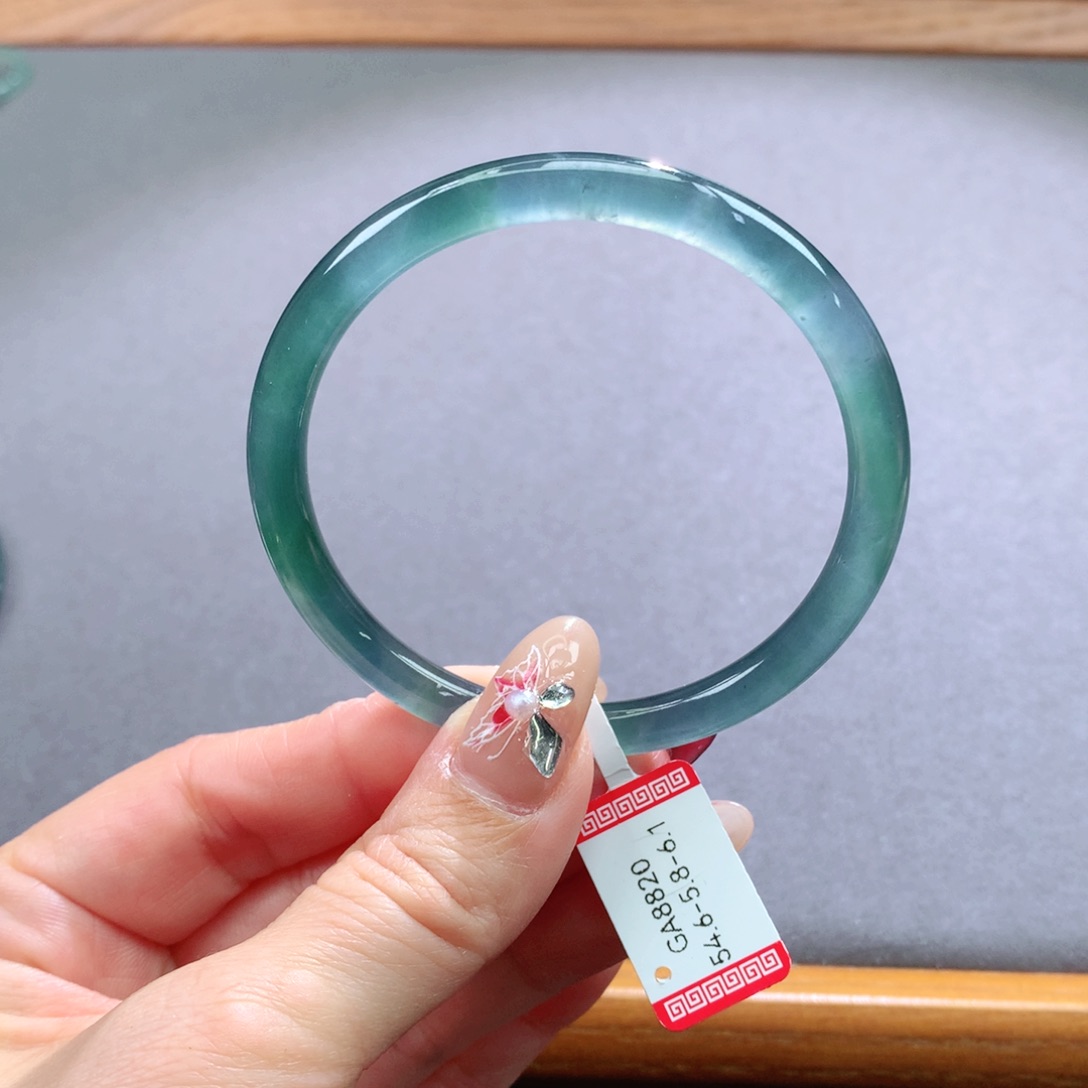 翡翠手镯未镶嵌天然翡翠手镯叮当镯