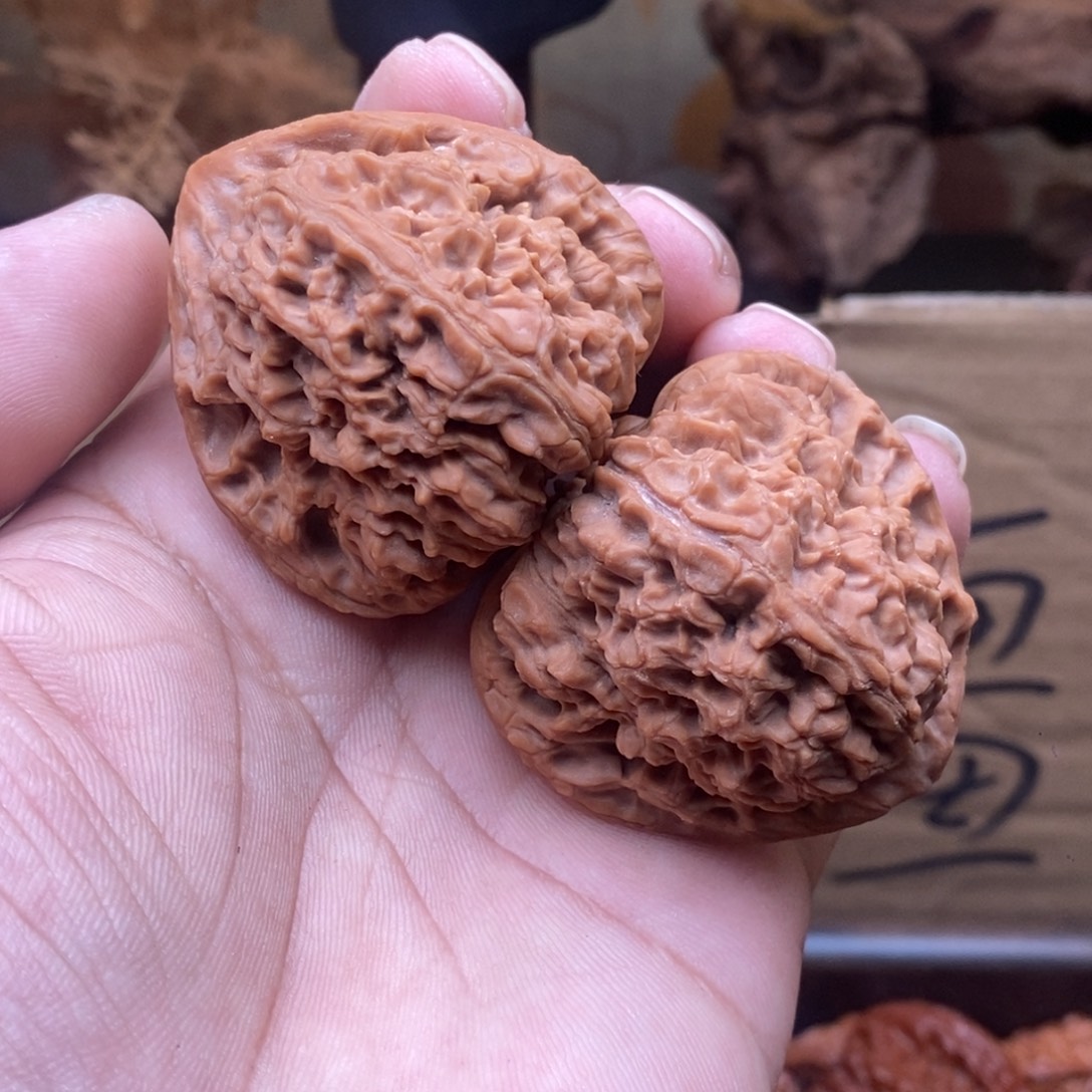 蟹***板把件文玩核桃南疆石……………………