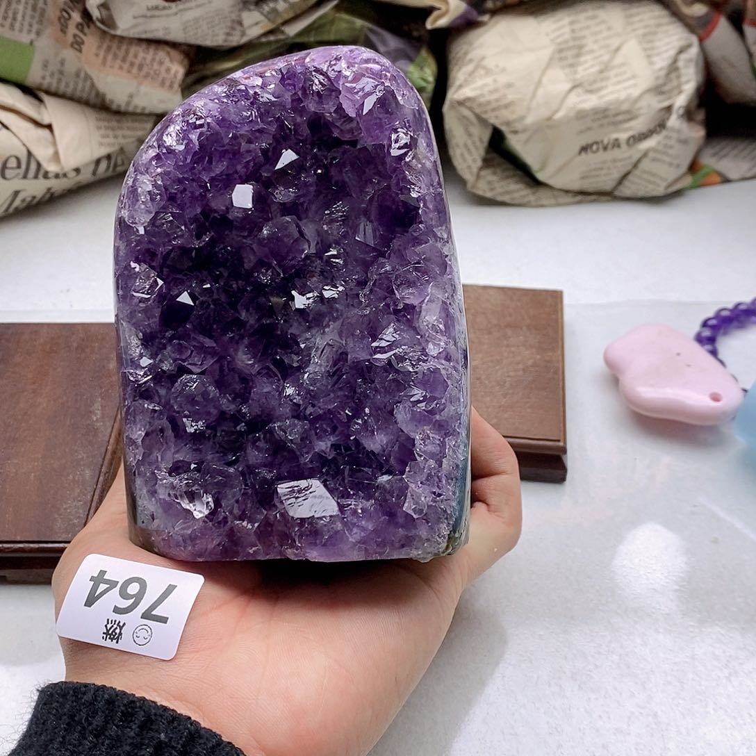 紫晶大型摆件（非配饰）未镶嵌