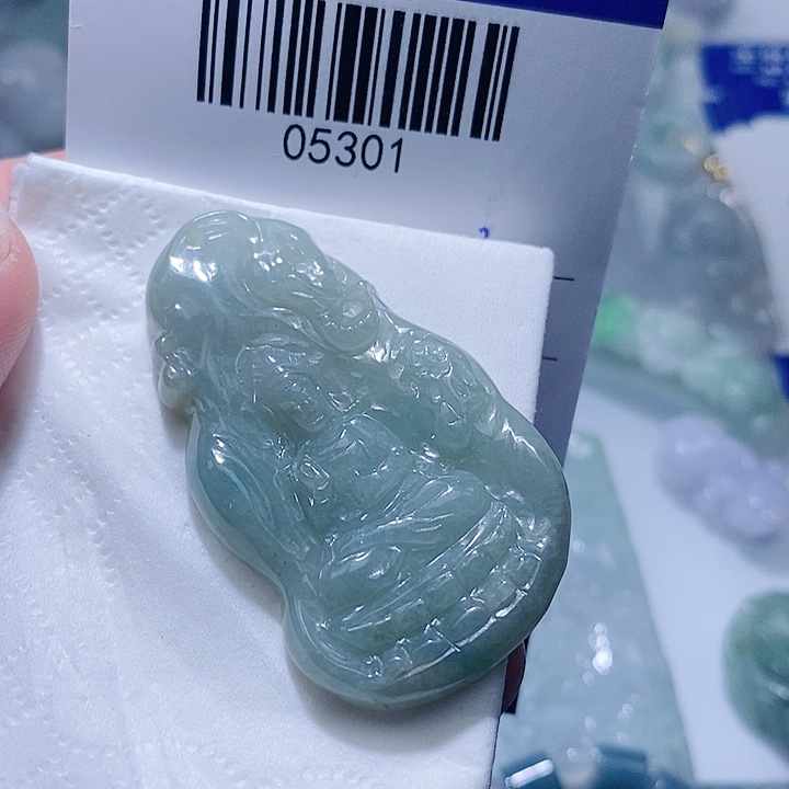 翡翠未镶嵌颈饰天光墟翡翠市场现金代购