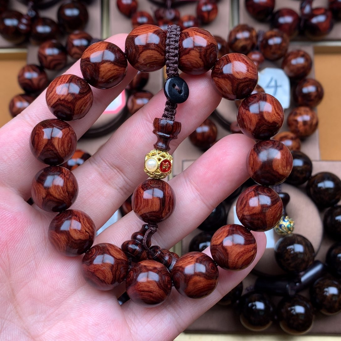 布***德黄花梨/降香黄檀1.5