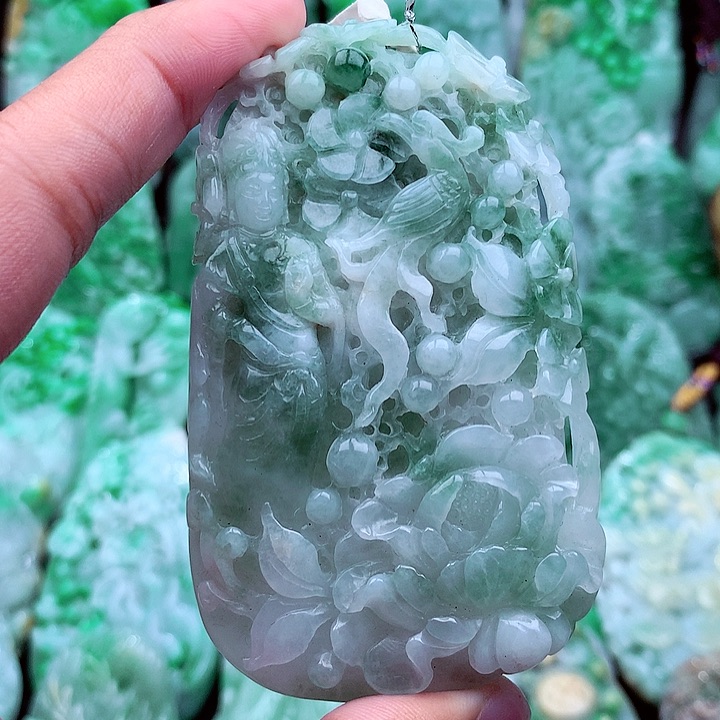 翡翠吊坠(不含链)未镶嵌