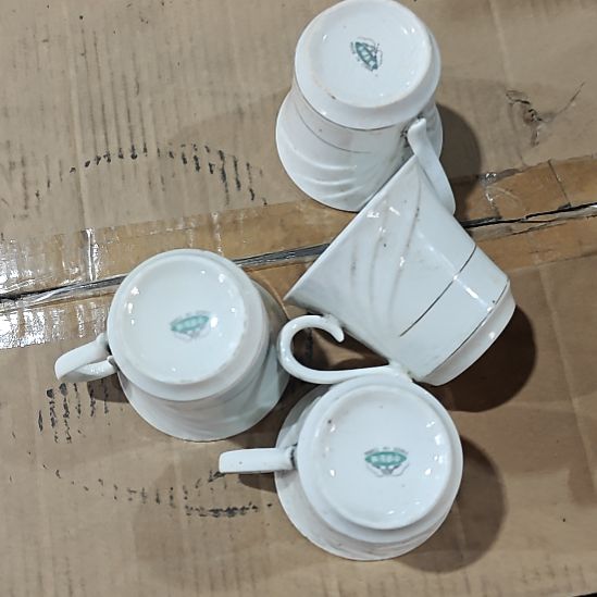 绿泥陶瓷盘子碗啥都有