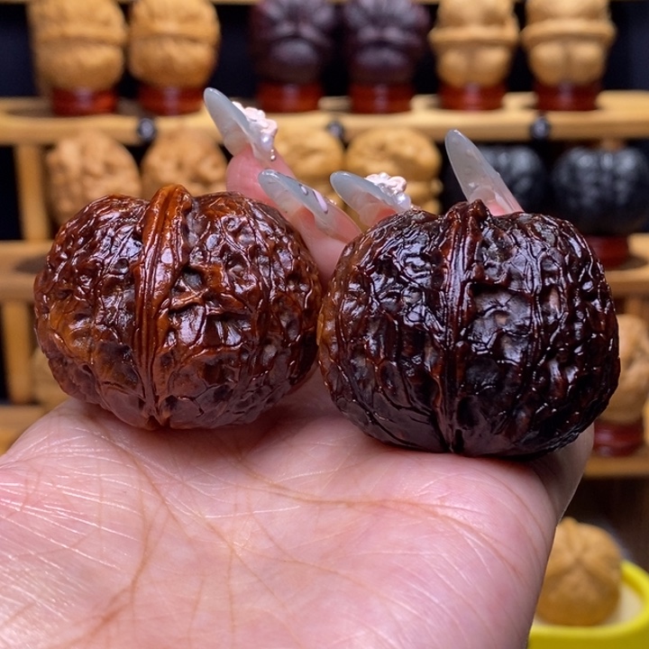 把件文玩核桃乌巢17号40尺有味道介意勿拍