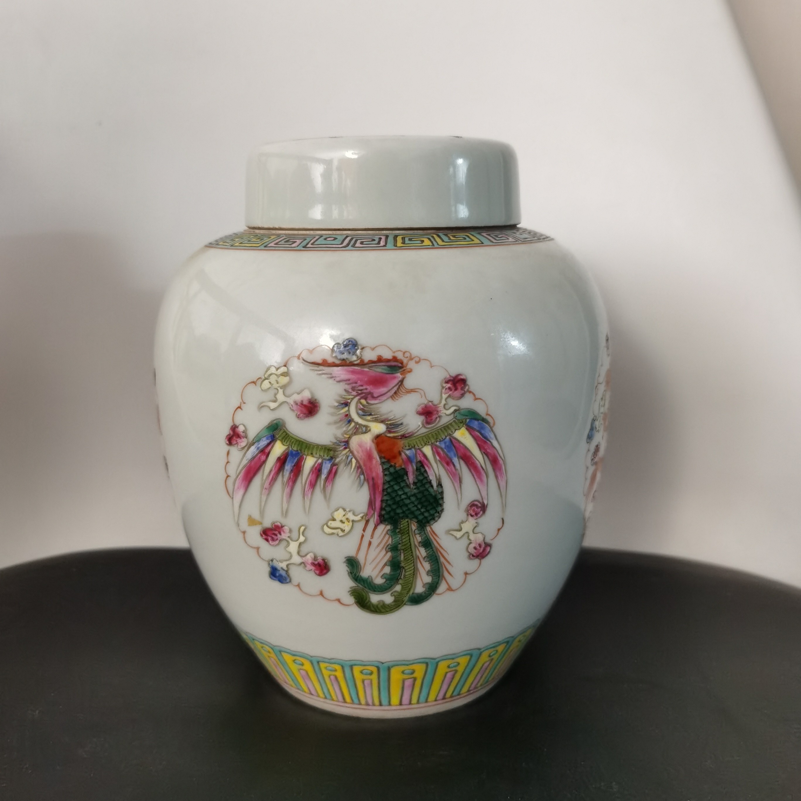 清光绪矾红彩龙凤呈祥茶叶罐