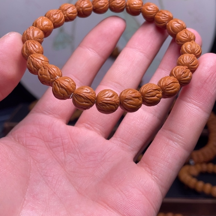 桃核手串10玉龙脊手串