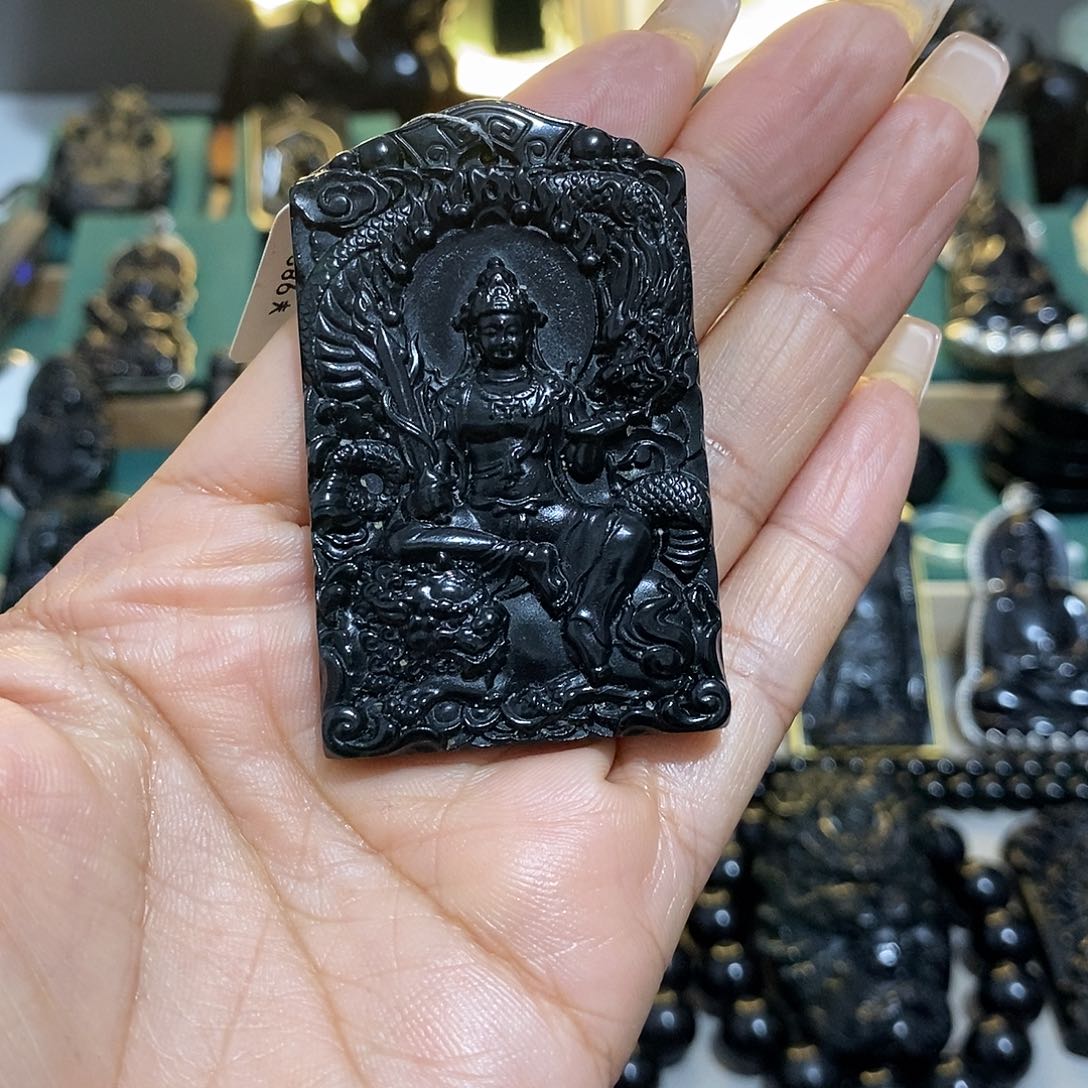 蛇纹石玉未镶嵌颈饰X****x