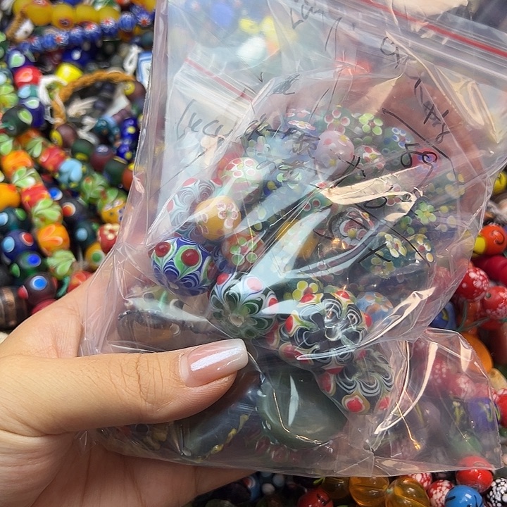 颈饰琉璃尼泊尔琉璃