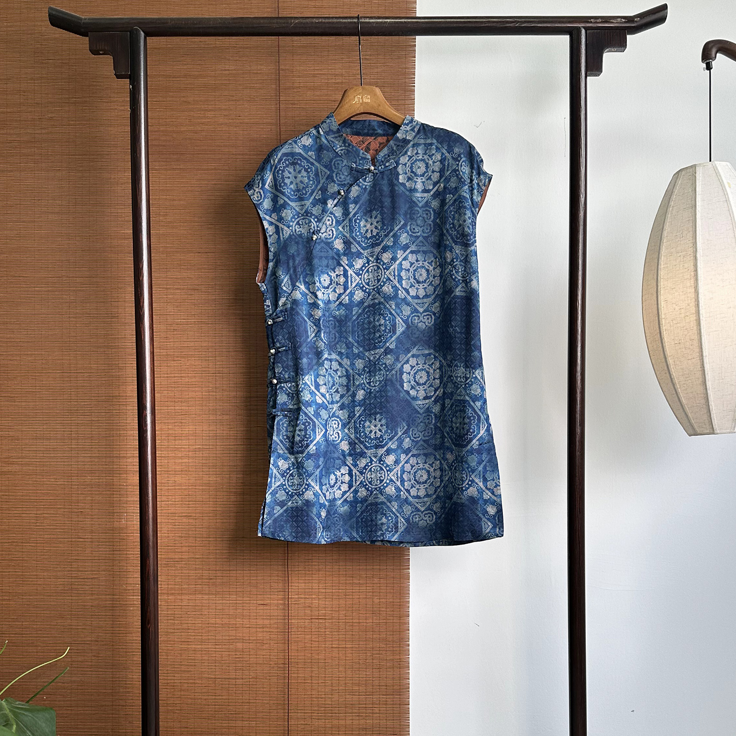 【251801】青花瓷奥黛 新中式40姆米 刻花绞萝上衣