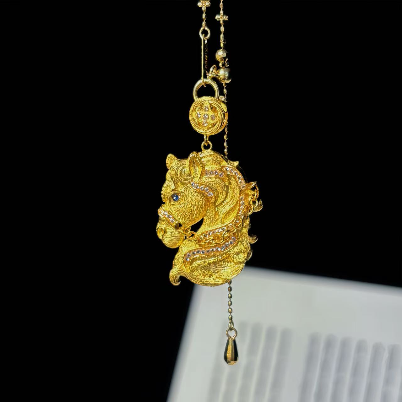 “金骊” 18k金赤骥马吊坠 4228 多样性发一件 不带链