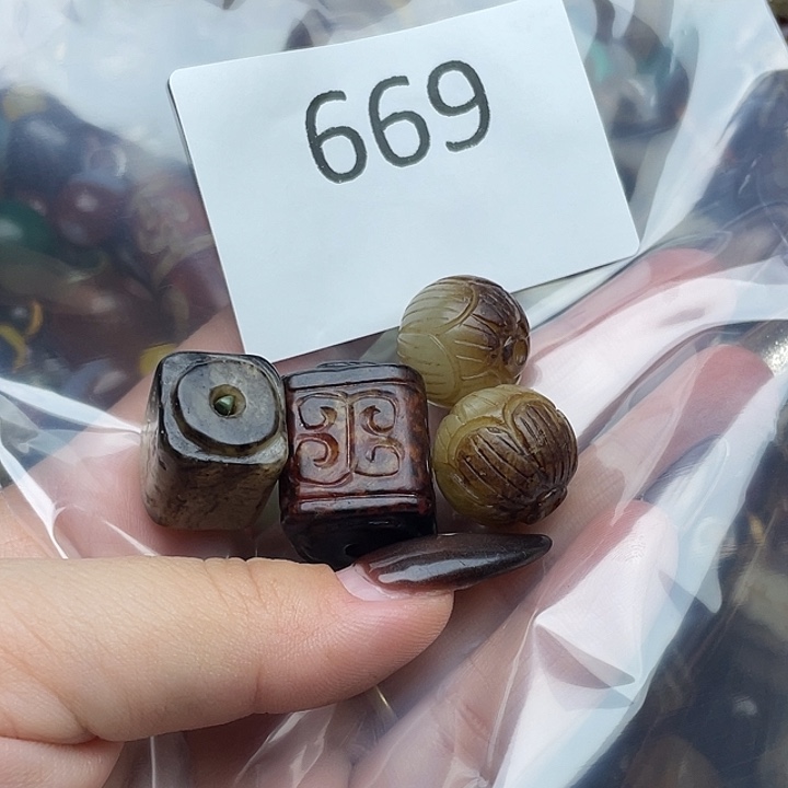 玛瑙/玉髓未镶嵌手链