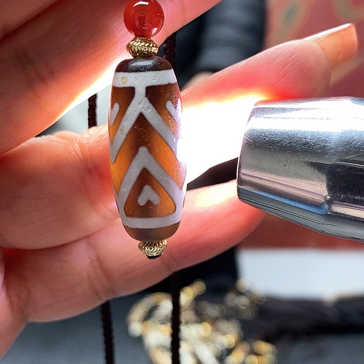 玛瑙/玉髓颈饰合金