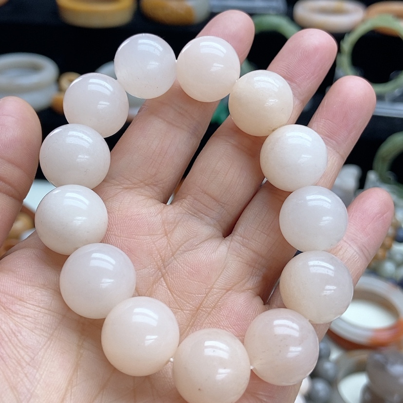【闪购商品】石英质玉手钏未镶嵌