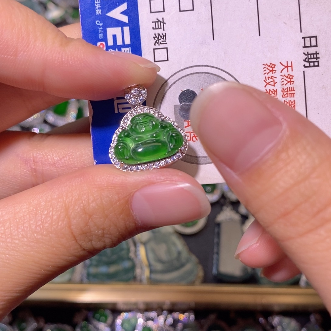 翡翠未镶嵌颈饰天然