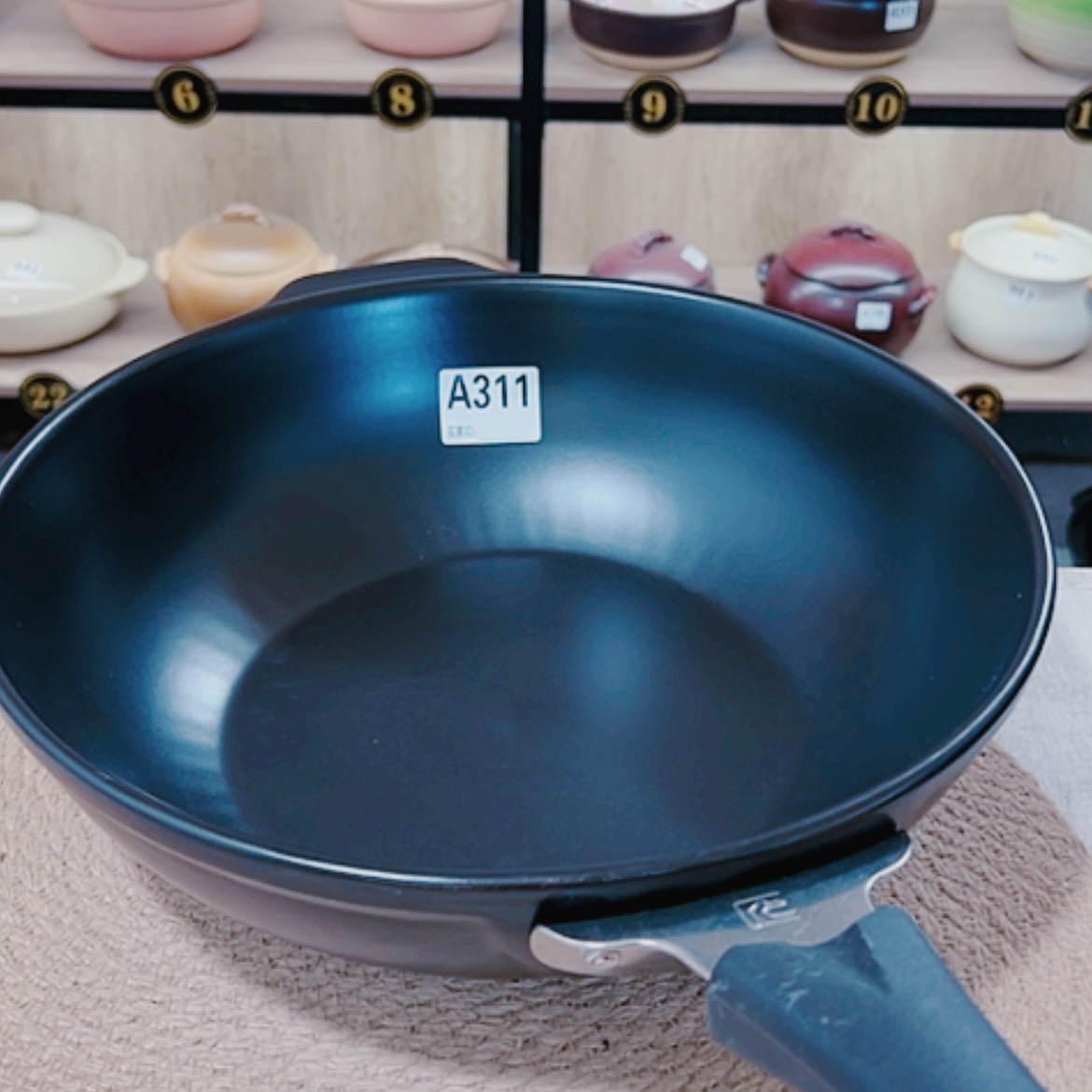 【闪购商品】口径33厘米炒锅微瑕疵品311