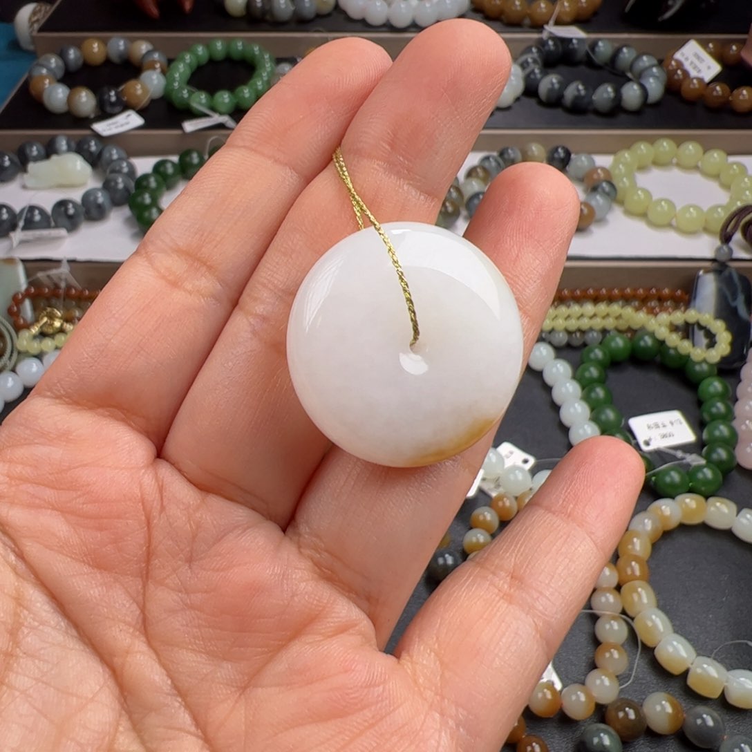 和田玉手链未镶嵌好**品