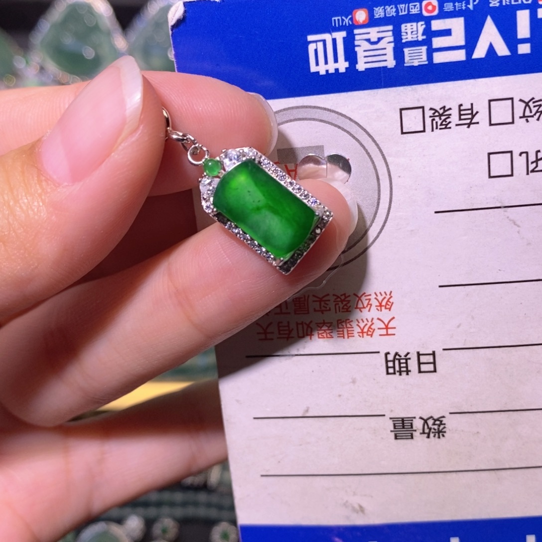 翡翠银S925镶嵌颈饰