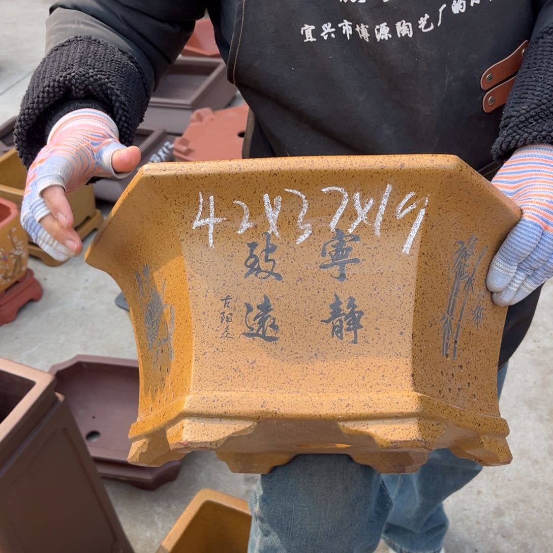 紫砂花盆盆景艺术