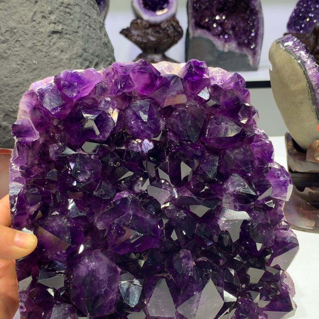 水晶摆件未镶嵌弹****）紫晶492