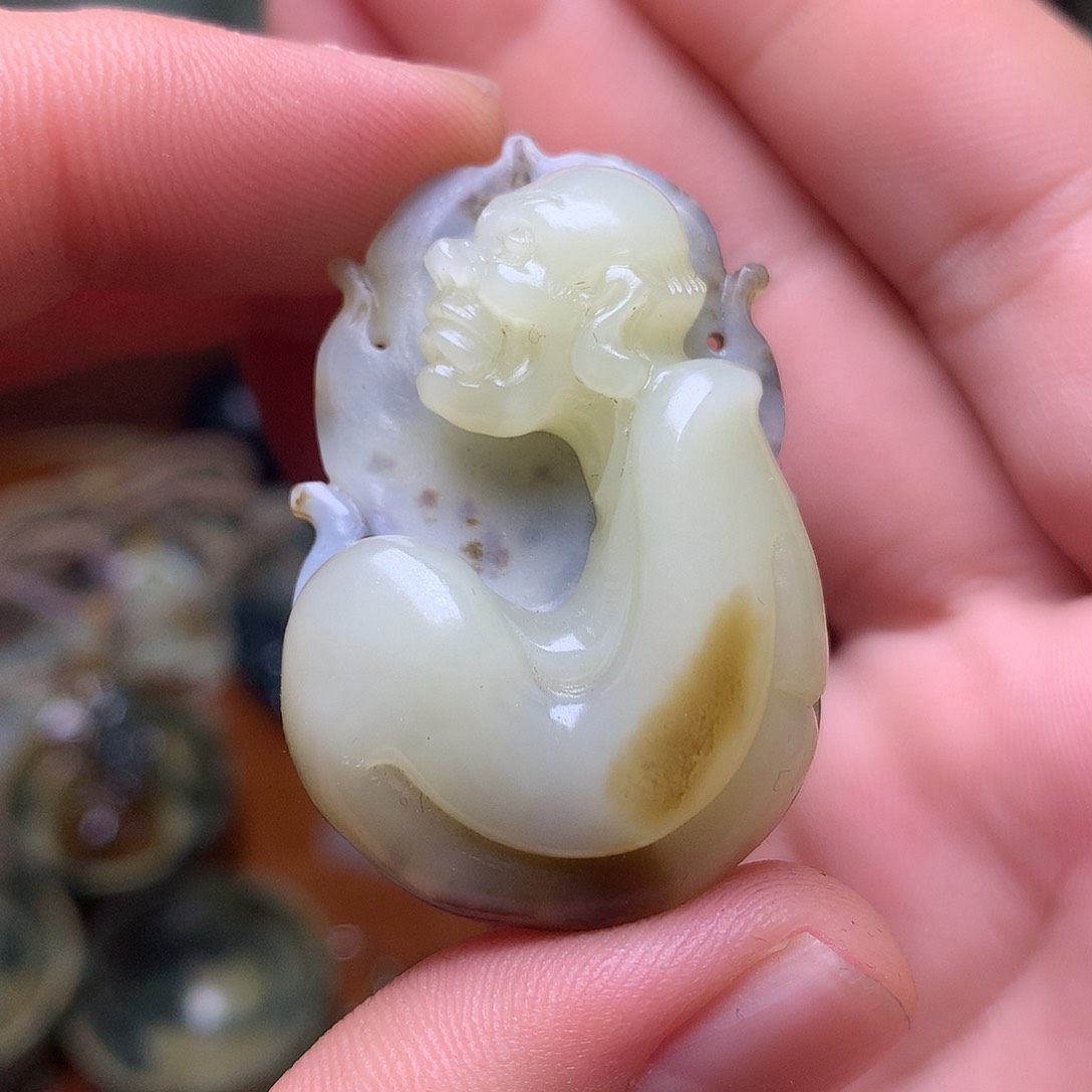 颈饰未镶嵌和田玉