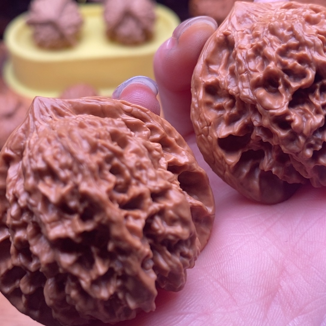 文玩核桃把件⒈*满天星