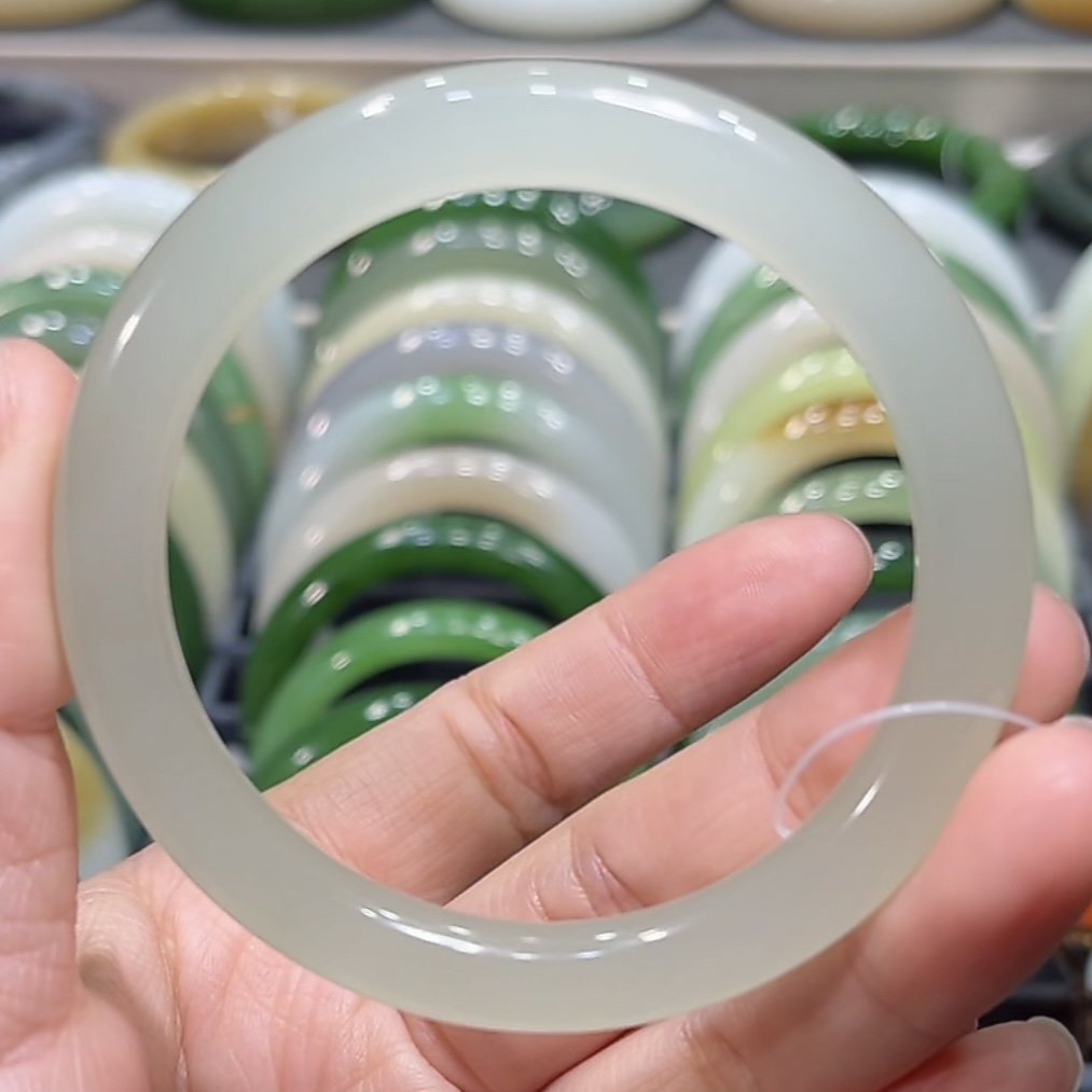 收藏级！和田玉高冰起荧光晴水手镯52-53-54圈口（美人条）