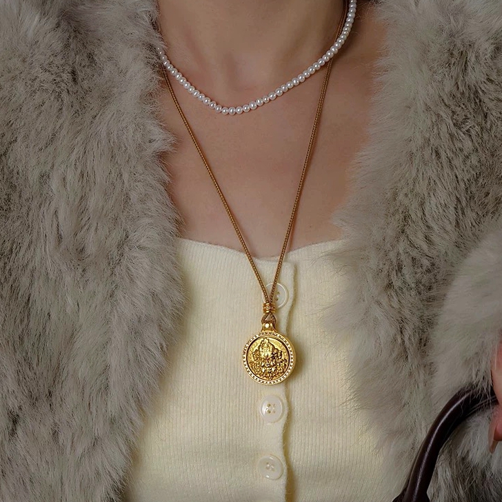  《苏灵推荐》时尚精品女士黄财神吊坠1744