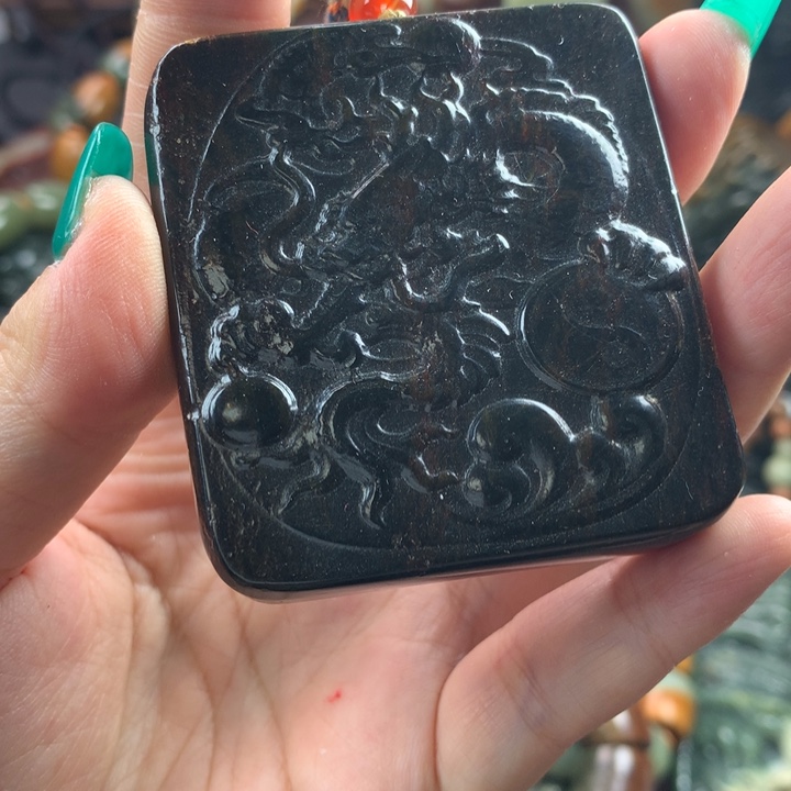 岫岩河磨玉（透闪石质玉）把件未镶嵌